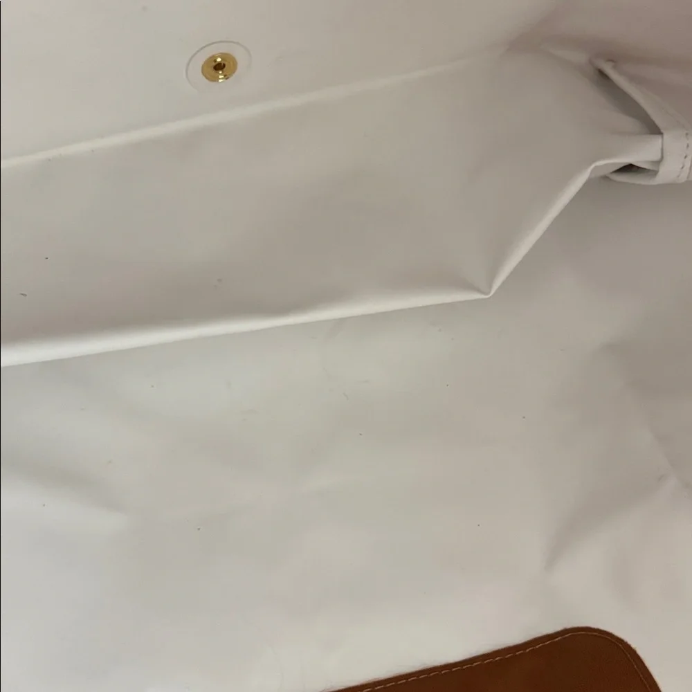 Longchamp Elegant Brown Tote Bag - Picture 4 of 8